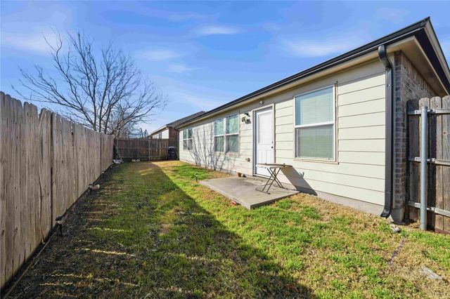 205 Fossil Bridge Drive, Fort Worth, TX 76131