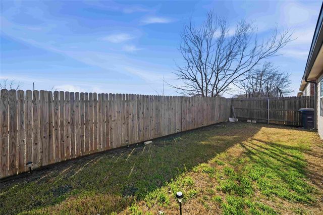 205 Fossil Bridge Drive, Fort Worth, TX 76131