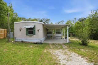 5494 S Oldfield Avenue, Homosassa, FL 34446