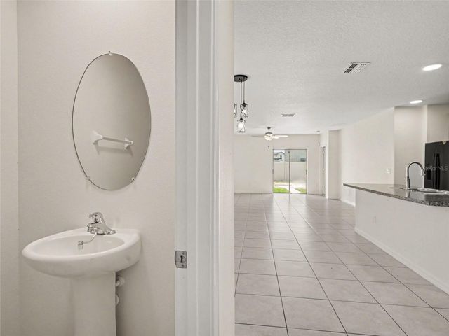 15470 BROAD BRUSH DRIVE, Sun City Center, FL 33573