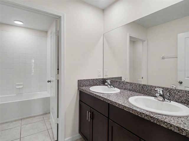 15470 BROAD BRUSH DRIVE, Sun City Center, FL 33573