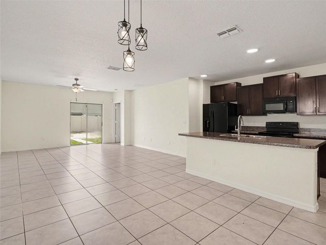 15470 BROAD BRUSH DRIVE, Sun City Center, FL 33573