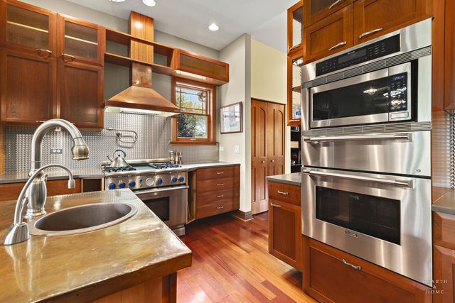 15309 Kishwaukee Valley Road, Woodstock, IL 60098