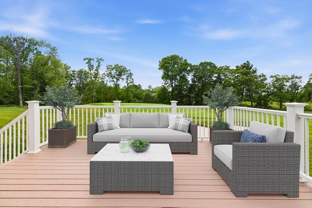 16 Cape Club Dr, Sharon, MA 02067