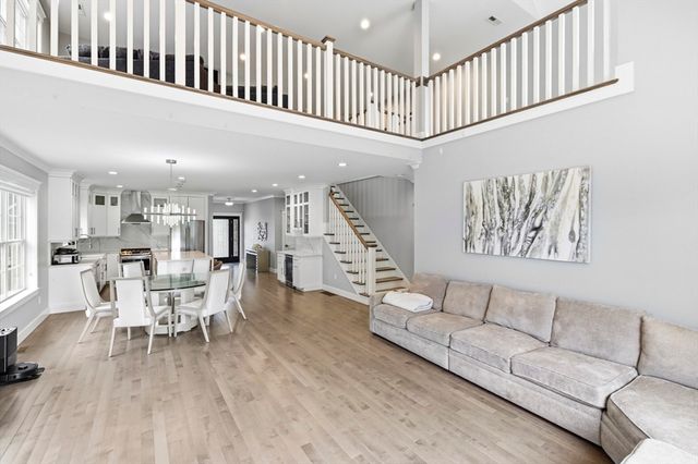 16 Cape Club Dr, Sharon, MA 02067