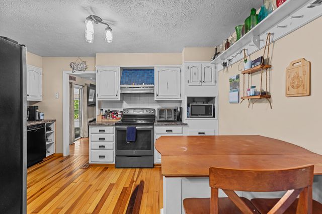 3695 Tarr Ridge Road, Frenchburg, KY 40322