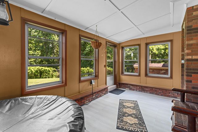 3695 Tarr Ridge Road, Frenchburg, KY 40322