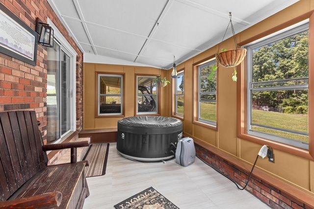 3695 Tarr Ridge Road, Frenchburg, KY 40322
