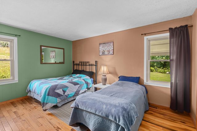 3695 Tarr Ridge Road, Frenchburg, KY 40322