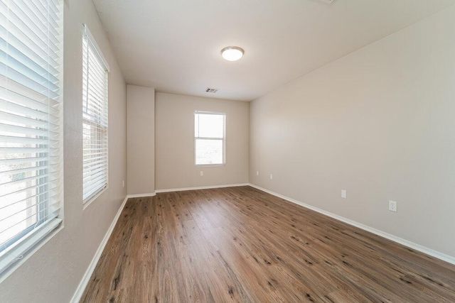 2838 S Benton Circle, Mesa, AZ 85212