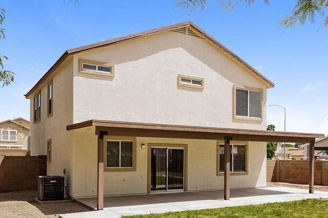 2838 S Benton Circle, Mesa, AZ 85212