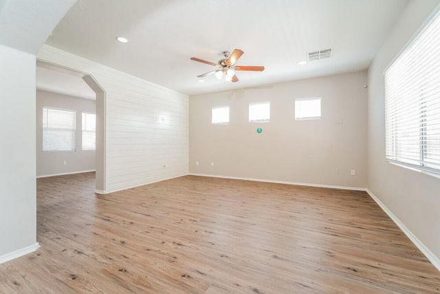 2838 S Benton Circle, Mesa, AZ 85212