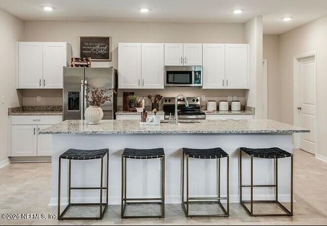 8143 ARCHIBALD Terrace, Jacksonville, FL 32219