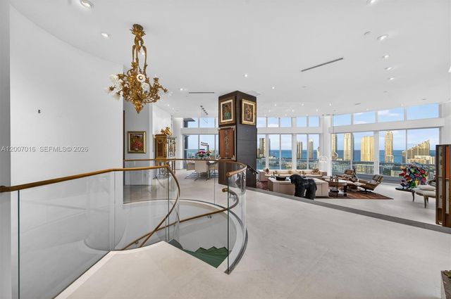 2600 Island Blvd PH-1, Aventura, FL 33160