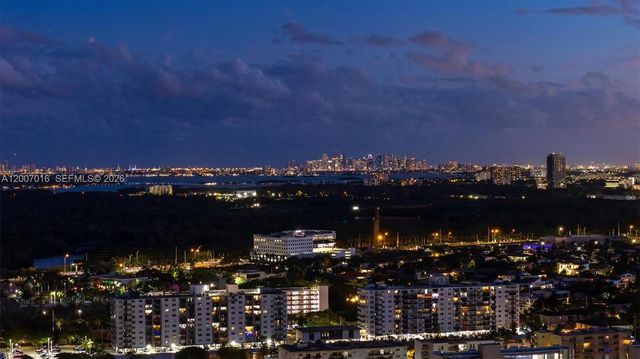 2600 Island Blvd PH-1, Aventura, FL 33160