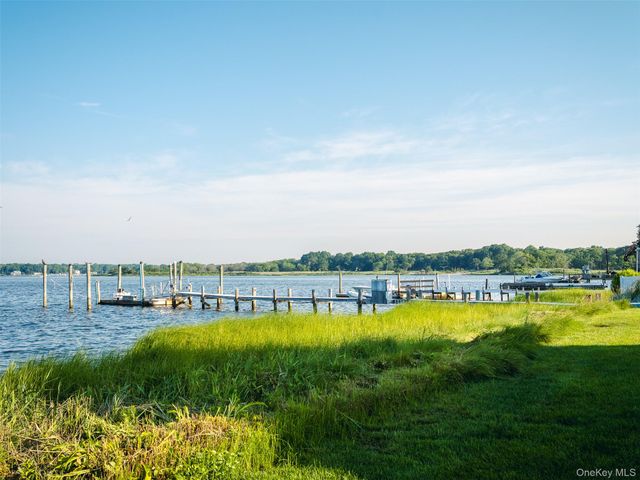 144 Crystal Beach Boulevard, Moriches, NY 11955