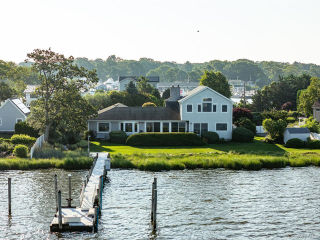 144 Crystal Beach Boulevard, Moriches, NY 11955
