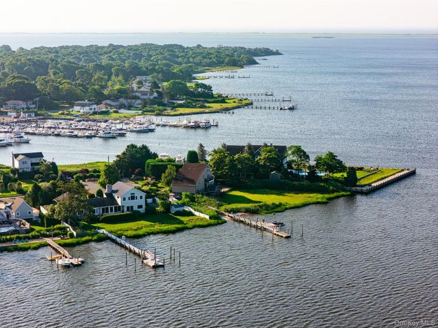 144 Crystal Beach Boulevard, Moriches, NY 11955