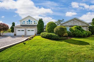 144 Crystal Beach Boulevard, Moriches, NY 11955