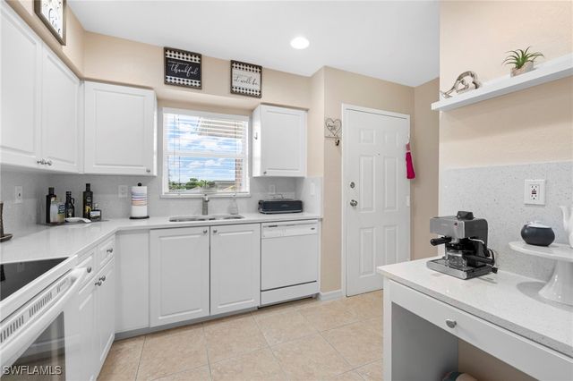 904 SE 13th ST 201, Cape Coral, FL 33990