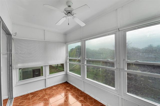 3090 NW 46th Ave 212C, Lauderdale Lakes, FL 33313