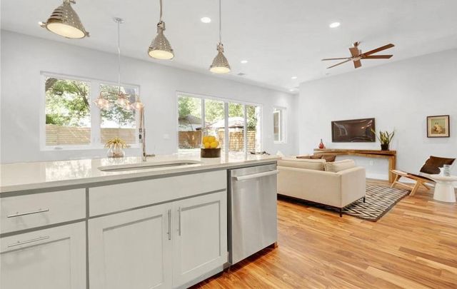 1208 Kinney Ave, Austin, TX 78704