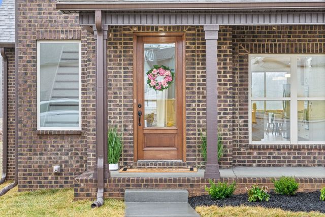 414 Blue Ridge Court, Clarksville, TN 37043