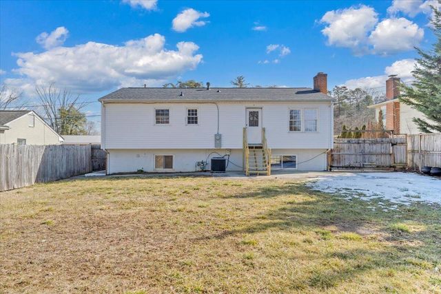 4639 Girard DR, Roanoke, VA 24018