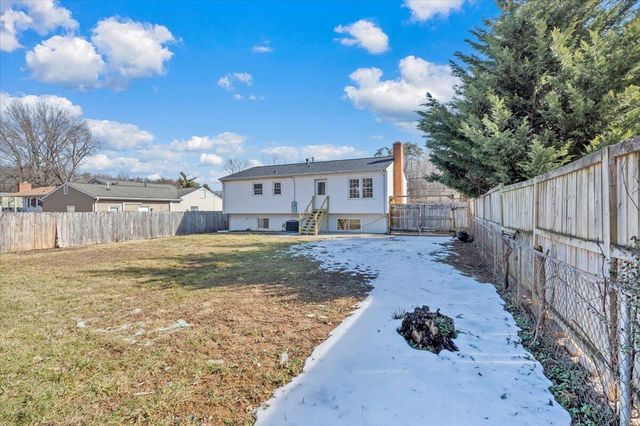 4639 Girard DR, Roanoke, VA 24018