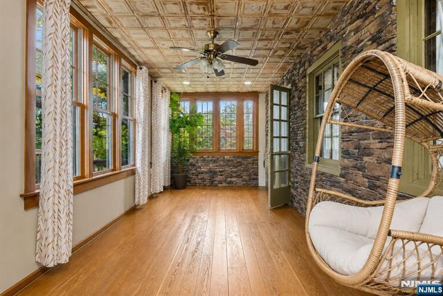 384 Anderson Street, Hackensack, NJ 07601