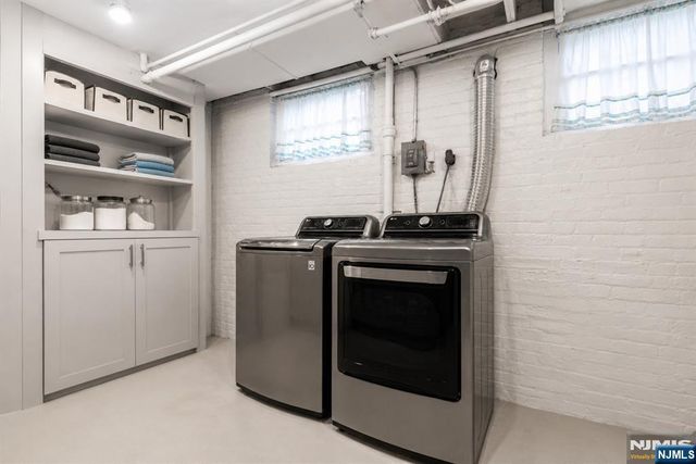 384 Anderson Street, Hackensack, NJ 07601