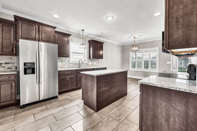 267 John Duke Tyler Blvd, Clarksville, TN 37043