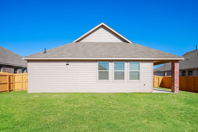 929 High Noon Drive, Fort Worth, TX 76052