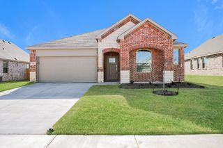 929 High Noon Drive, Fort Worth, TX 76052