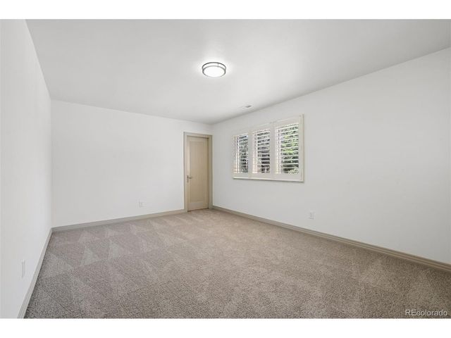 4530 S Verbena St 325, Denver, CO 80237