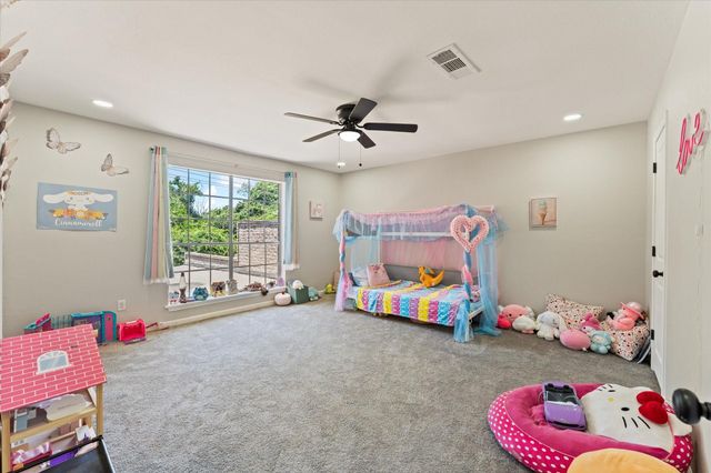 48 Bayou Pointe Drive, Houston, TX 77063