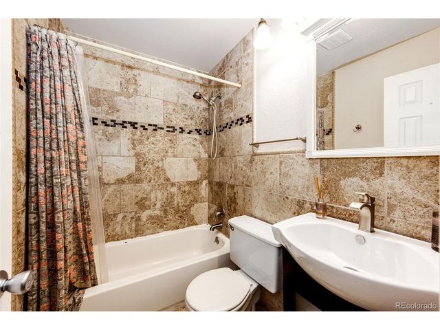 2285 S Jasper Way A, Aurora, CO 80013