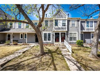 2285 S Jasper Way A, Aurora, CO 80013