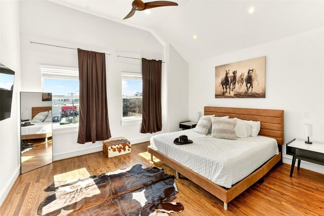 5227 Nett Street, Houston, TX 77007