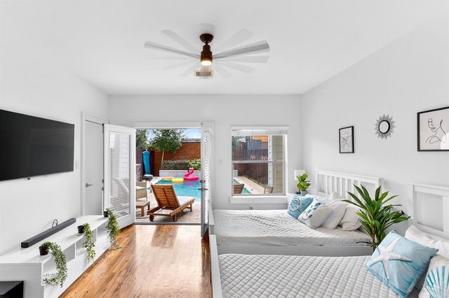 5227 Nett Street, Houston, TX 77007