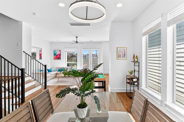 5227 Nett Street, Houston, TX 77007