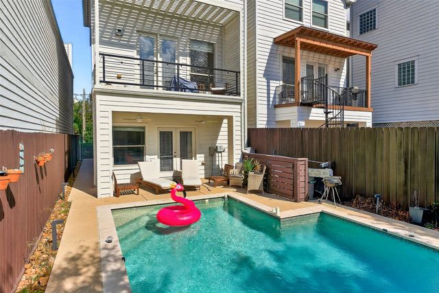 5227 Nett Street, Houston, TX 77007