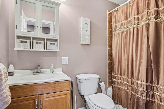 923 Myrtle Street NW, Grand Rapids, MI 49504