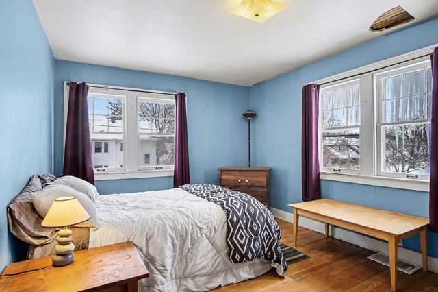 923 Myrtle Street NW, Grand Rapids, MI 49504