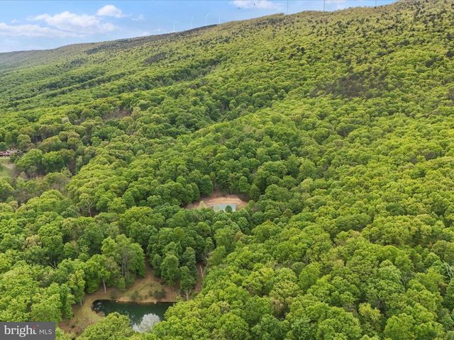 1878 NANCY HANKS DRIVE, New Creek, WV 26743