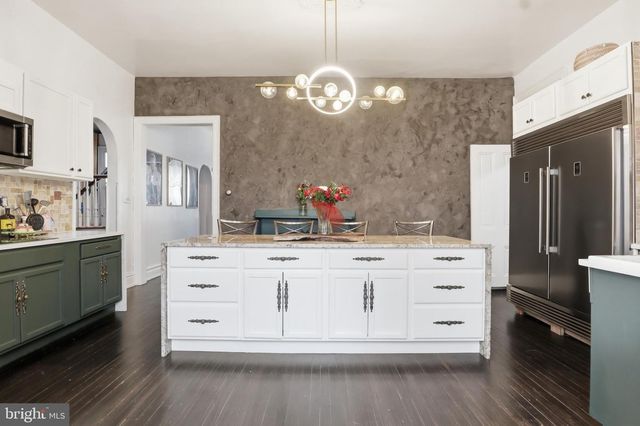 352 HIGH ST, Hanover, PA 17331