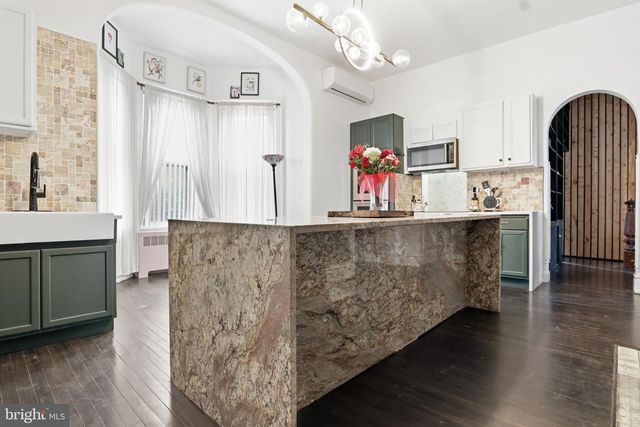 352 HIGH ST, Hanover, PA 17331