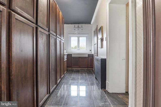 352 HIGH ST, Hanover, PA 17331