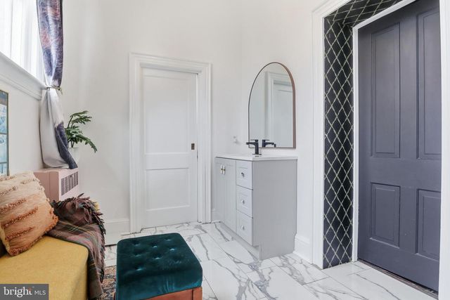 352 HIGH ST, Hanover, PA 17331