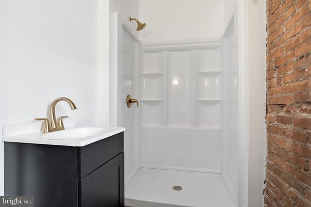 352 HIGH ST, Hanover, PA 17331